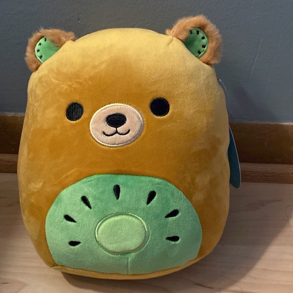 BRAND NEW SQUISHMALLOW NAMED MITCHARD THE KIWI BEAR 8”! NWT. 2023! - Picture 2 of 8
